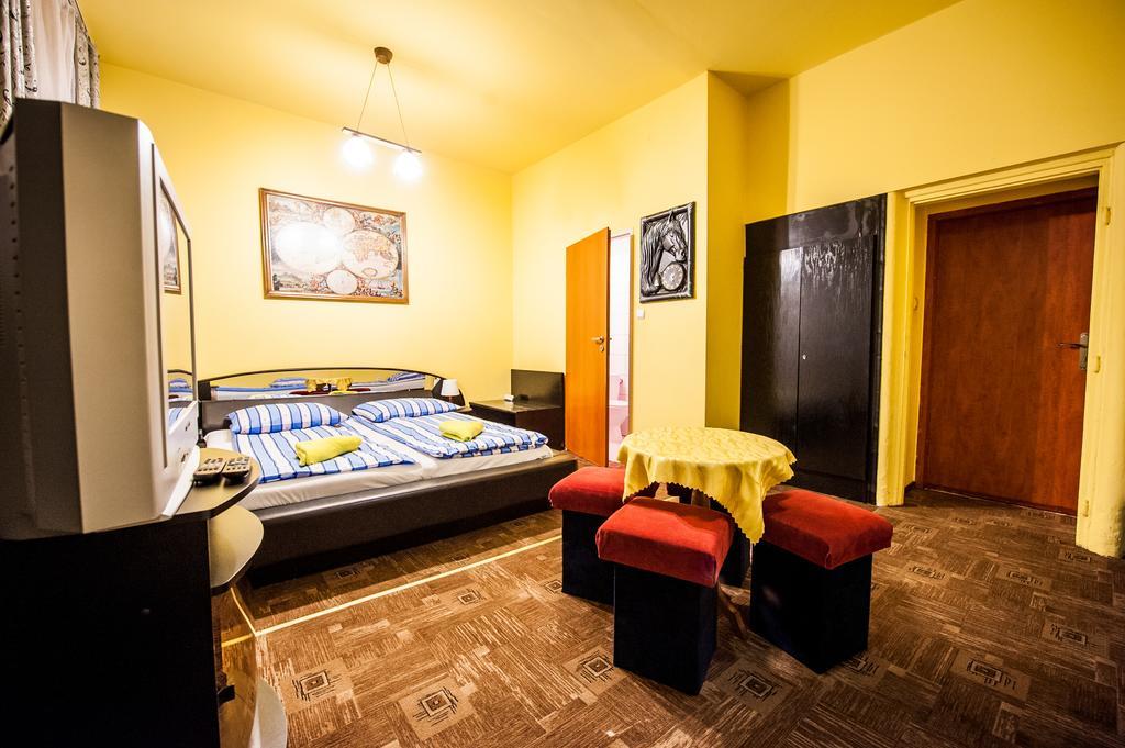 Dw Chalubinski 1 Bed & Breakfast Zakopane Exterior photo