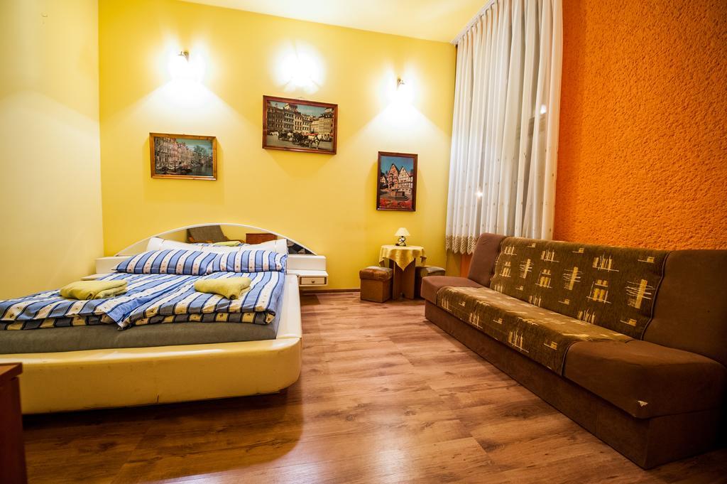 Dw Chalubinski 1 Bed & Breakfast Zakopane Exterior photo